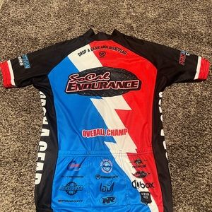 Men’s size M shirt